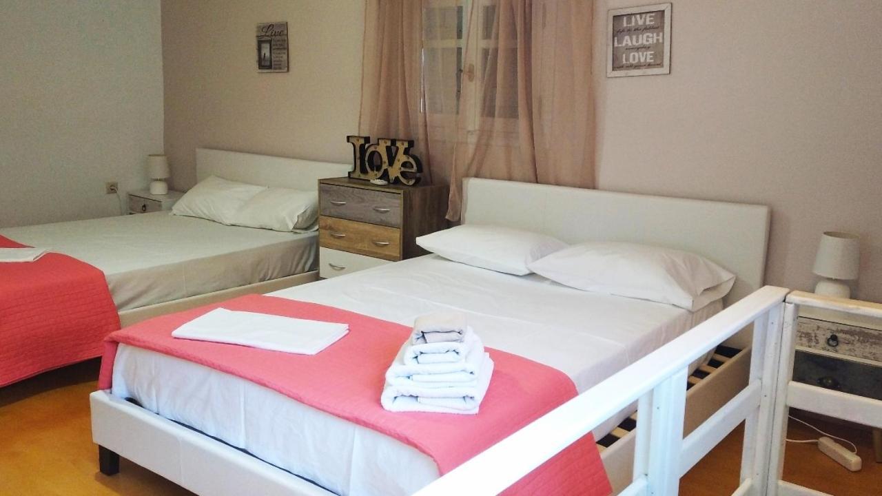 "Villa Kanavos" Apts Matala Dış mekan fotoğraf